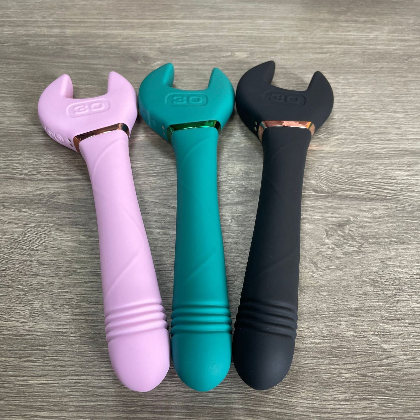 Repear Wrench – Cosplay Self-Retracter.