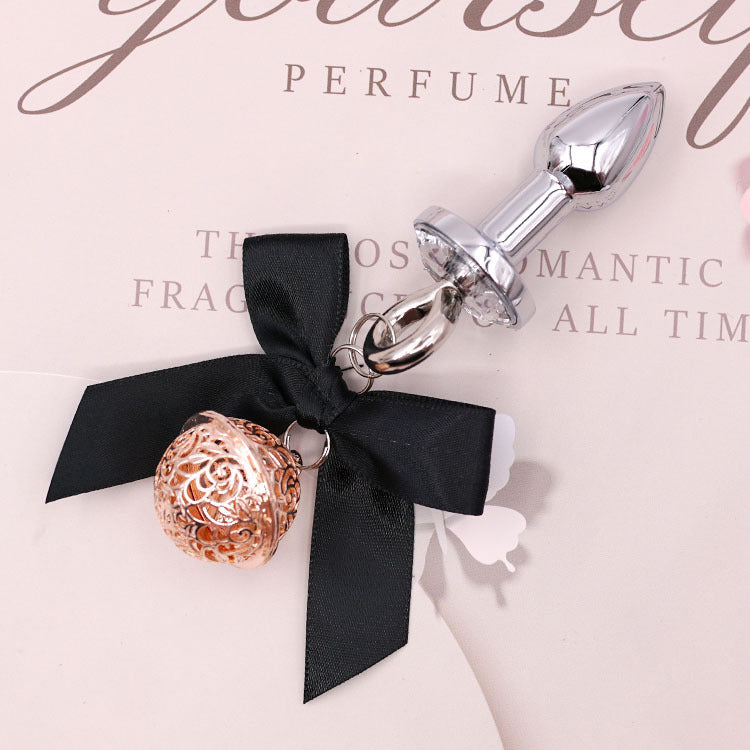 Aurum Allure Vibrating Nipple Clamps.